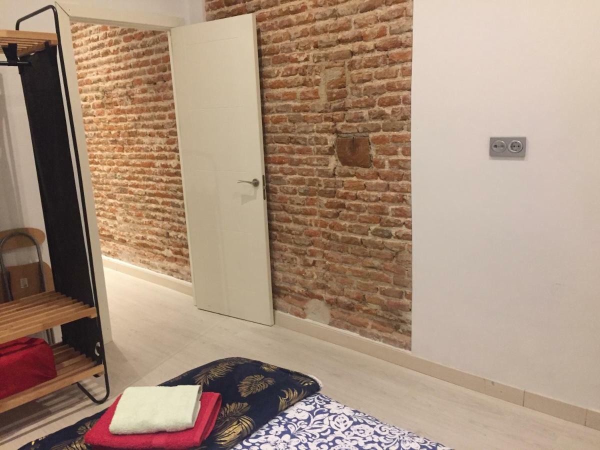 Apartamentos Carretas-Sol 2 Madrid Luaran gambar